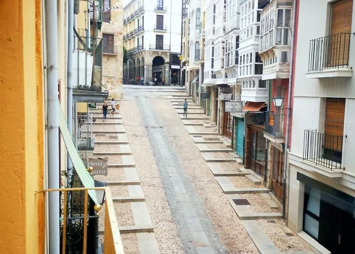 La Casa Del Oro * 사모라